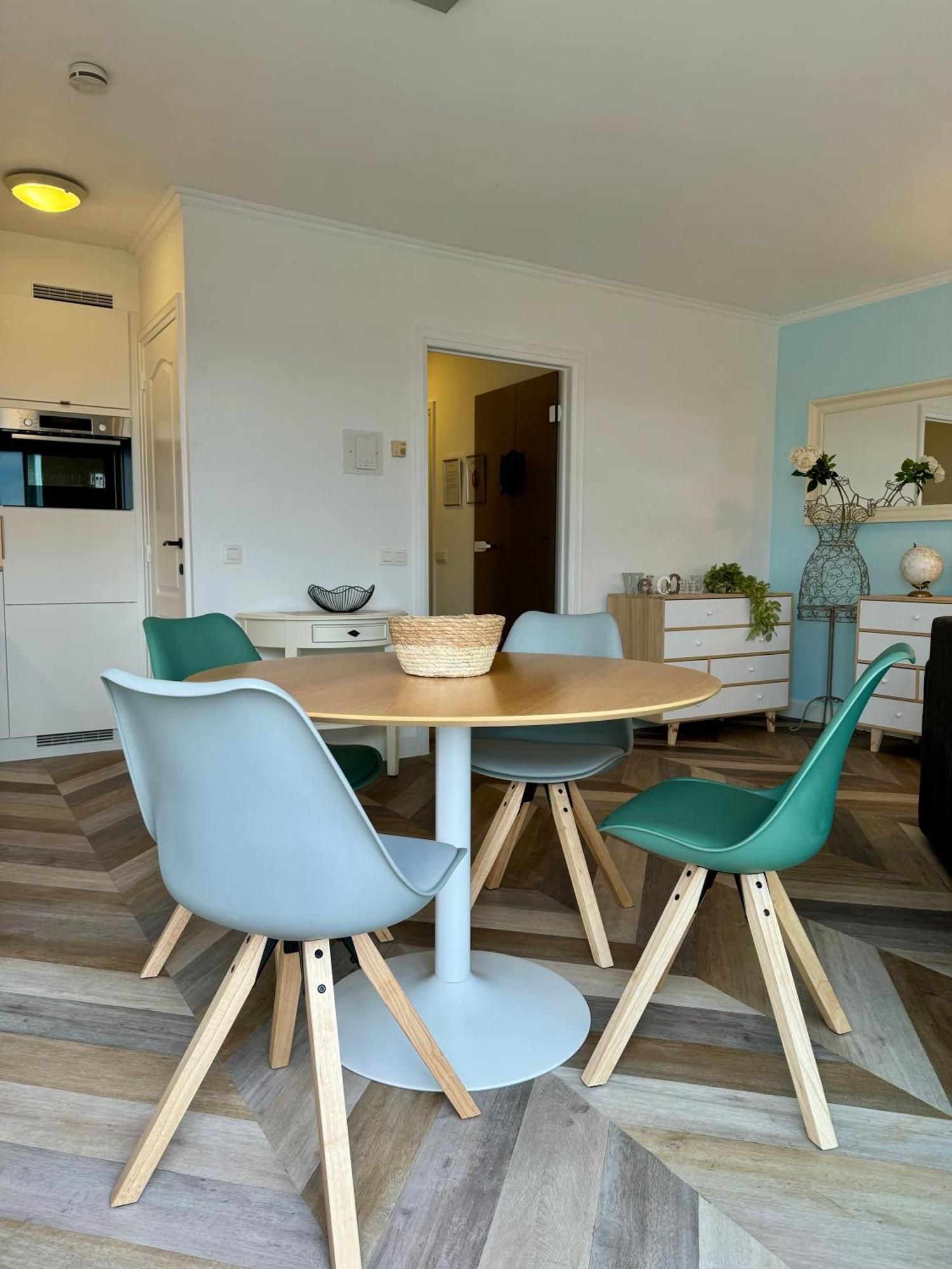 Cozy Panorama Flat By The Beach Кнокке-Хейст Экстерьер фото